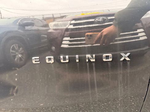 Used 2019 Chevrolet Equinox LT w/ Driver Convenience Package image 35