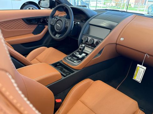 New 2024 Jaguar F-TYPE R image 10