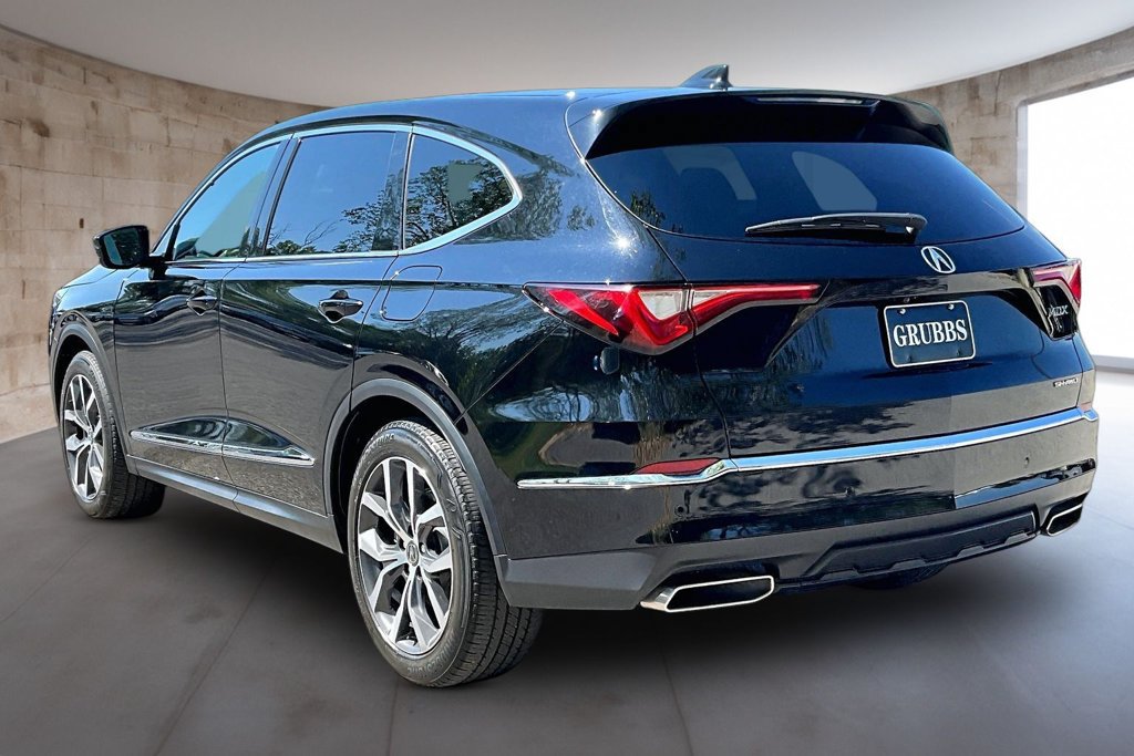 Used 2024 Acura MDX w/ Technology Package AWD/4WD image 12