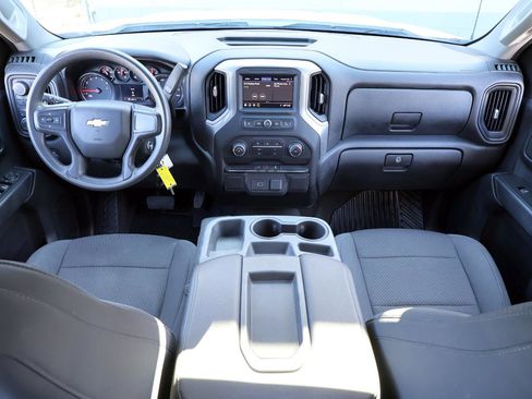 Used 2020 Chevrolet Silverado 1500 Custom w/ Custom Value Package image 16