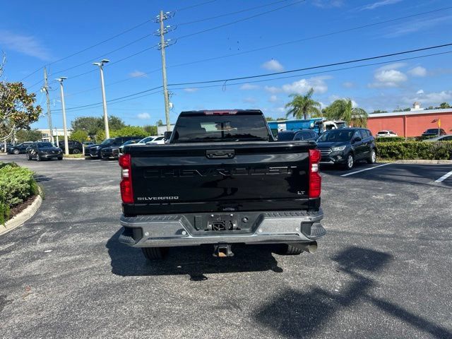 Used 2025 Chevrolet Silverado 2500 LT w/ Safety Package AWD/4WD image 6