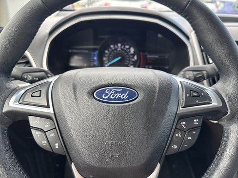 Used 2020 Ford Edge SEL FWD image 15