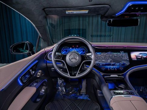 Certified 2023 Mercedes-Benz EQS 580 580 4MATIC&reg; Sedan image 15