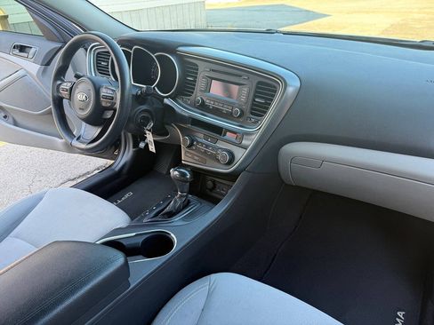 Used 2015 Kia Optima LX FWD image 15