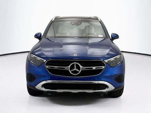 Certified 2026 Mercedes-Benz GLC 300 image 2