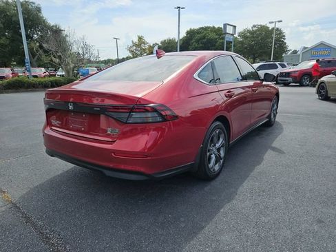 Used 2023 Honda Accord EX image 7
