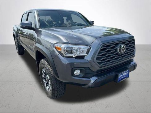 Certified 2021 Toyota Tacoma TRD Off-Road AWD/4WD image 5