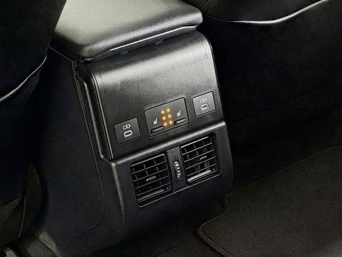 Used 2023 Subaru Solterra AWD image 41