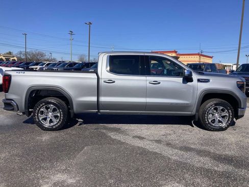 New 2026 GMC Sierra 1500 SLE AWD/4WD image 2