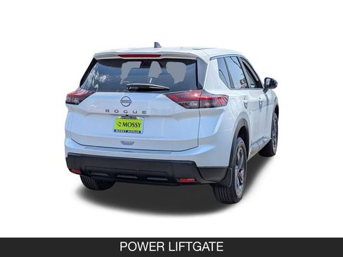 New 2026 Nissan Rogue SV FWD image 8
