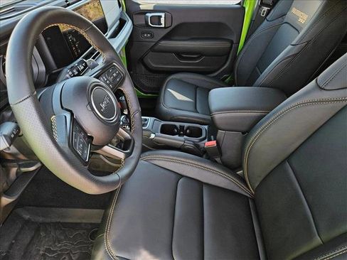 Used 2025 Jeep Wrangler Unlimited Rubicon 392 image 24