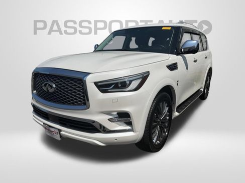 Used 2018 INFINITI QX80 4WD w/ Deluxe Technology Package image 1