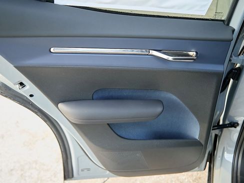 New 2026 Volvo EX30 Plus image 16