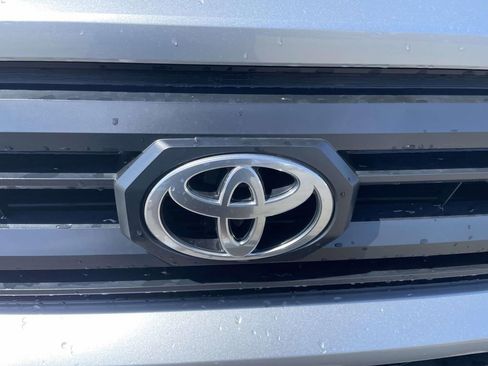 Used 2025 Toyota Tacoma SR5 image 32