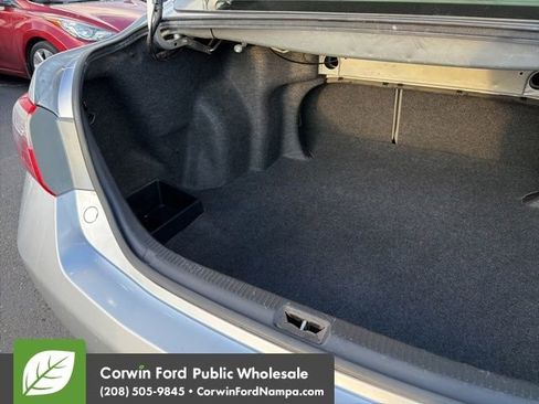 Used 2009 Toyota Camry LE image 30