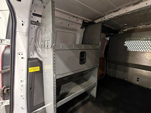 Used 2015 Ford Transit Connect XL image 33