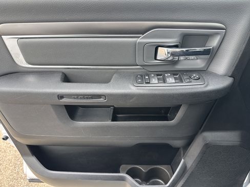 Certified 2023 RAM 1500 Classic SLT w/ Trailer & Traction Group image 9