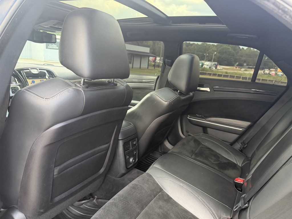 Used 2012 Chrysler 300 SRT8 w/ 19-Premium Speaker Group RWD image 17