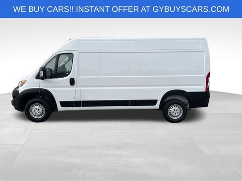 Used 2026 RAM ProMaster 2500 w/ Convenience Group FWD image 3