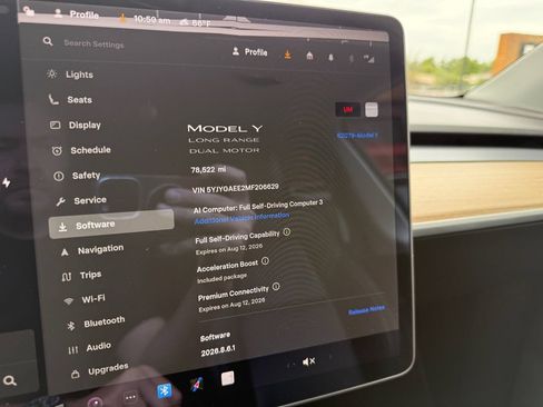 Used 2021 Tesla Model Y Long Range AWD/4WD image 37