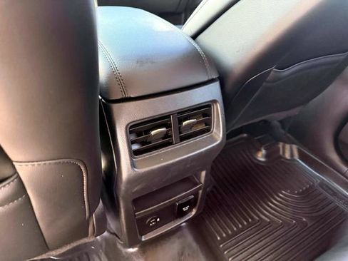 Used 2022 Ford Edge SEL w/ Convenience Package AWD/4WD image 14