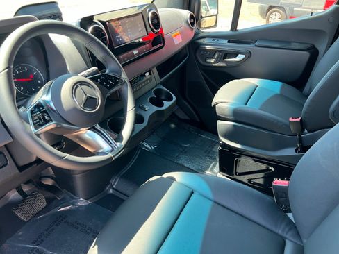 New 2026 Mercedes-Benz Sprinter 2500 image 16