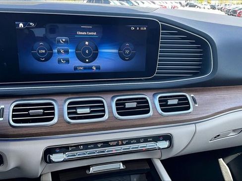 New 2026 Mercedes-Benz GLE 450 4MATIC image 17