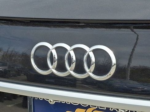 Used 2021 Audi Q5 2.0T Premium image 32