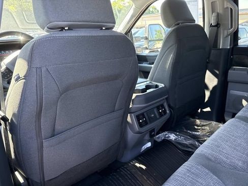 New 2026 Ford F350 XLT w/ XLT Premium Package AWD/4WD image 17