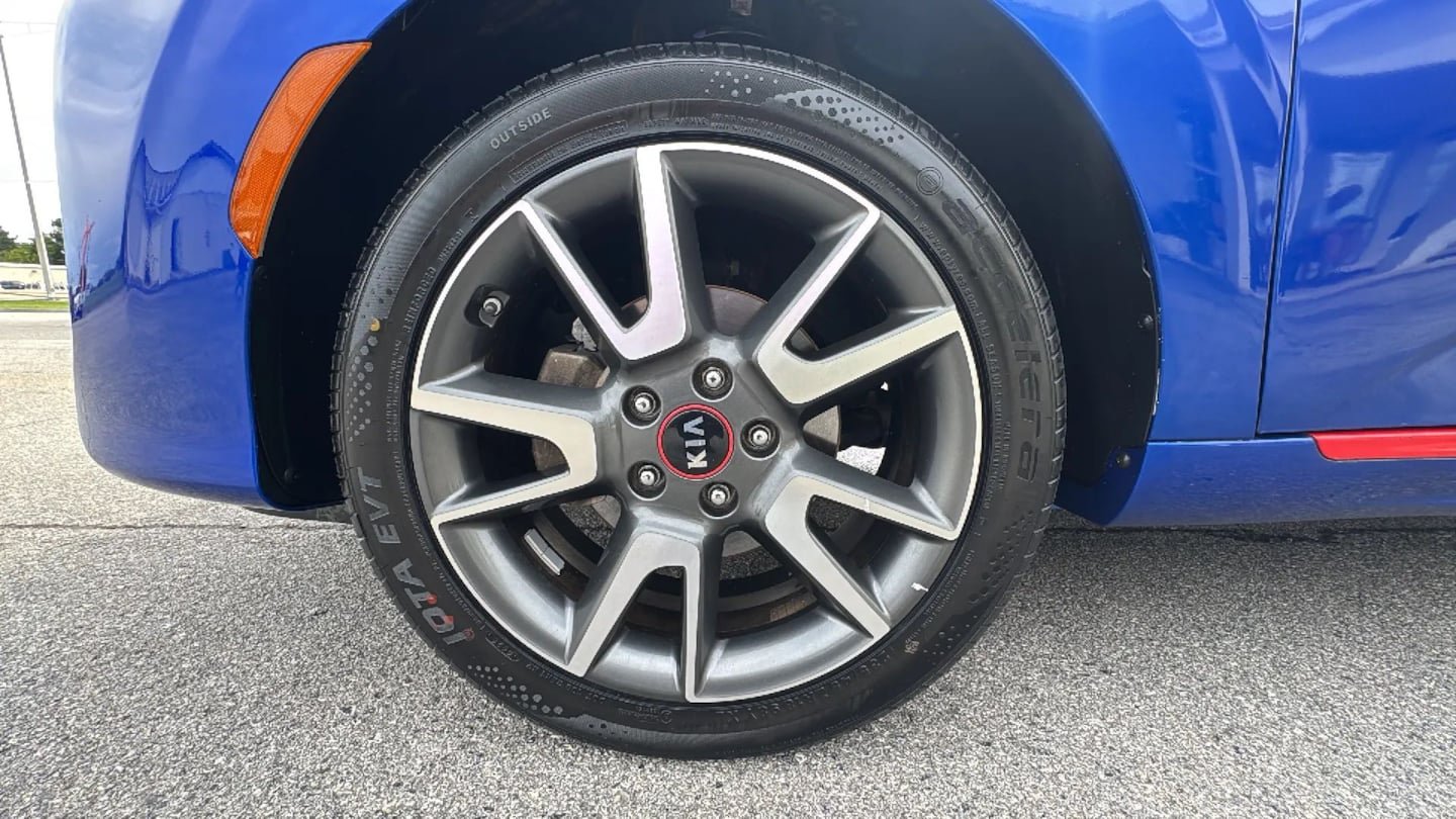 Used 2020 Kia Soul GT-Line FWD image 38