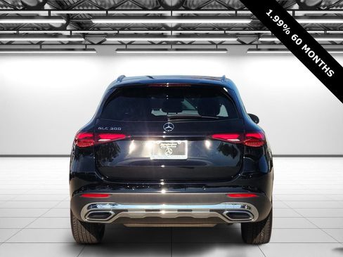 Certified 2025 Mercedes-Benz GLC 300 image 8