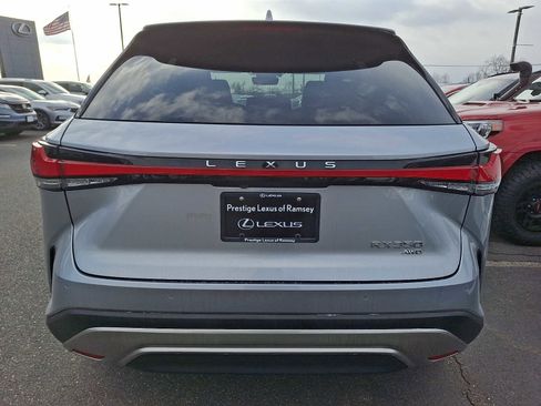 Used 2023 Lexus RX 350 Premium image 5