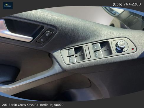 Used 2014 Volkswagen Tiguan SEL AWD/4WD image 10