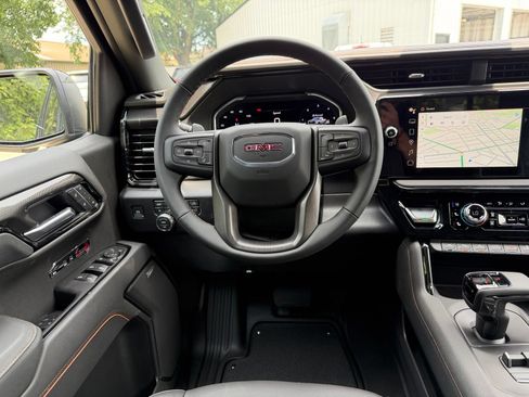 New 2026 GMC Sierra 1500 AT4 w/ AT4 Preferred Package AWD/4WD image 13