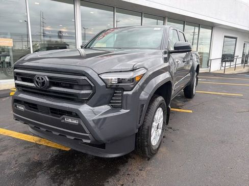 New 2026 Toyota Tacoma SR5 AWD/4WD image 14