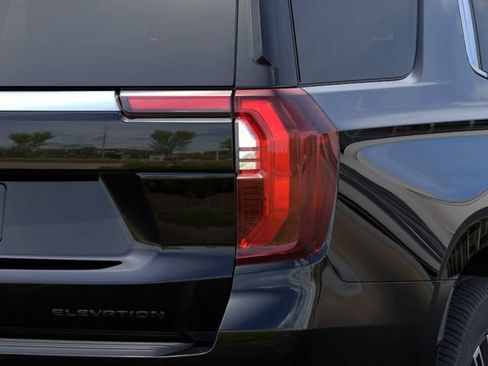New 2026 GMC Yukon Elevation AWD/4WD image 11