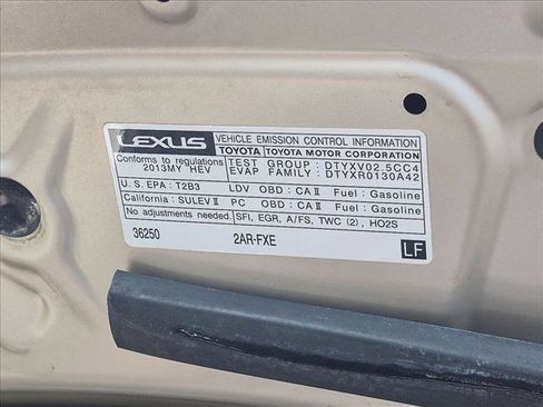 Used 2013 Lexus ES 300h w/ Premium Pkg FWD image 27