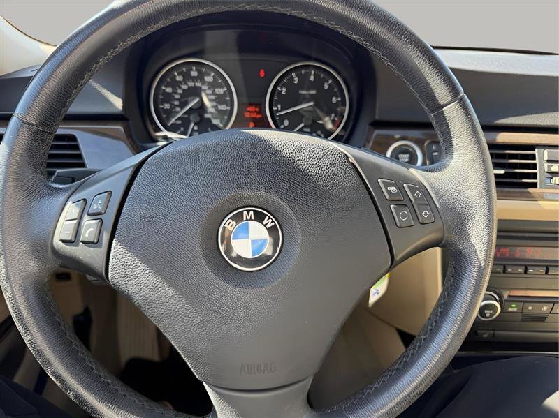 Used 2009 BMW 328i Sedan RWD image 36