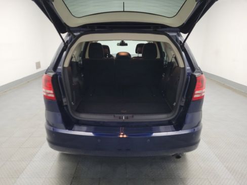 Used 2020 Dodge Journey SE image 29