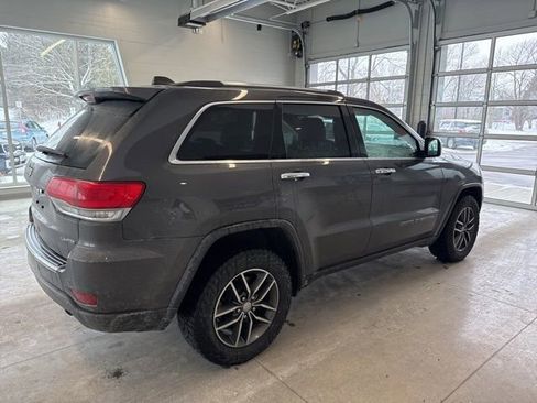 Used 2018 Jeep Grand Cherokee Limited image 4