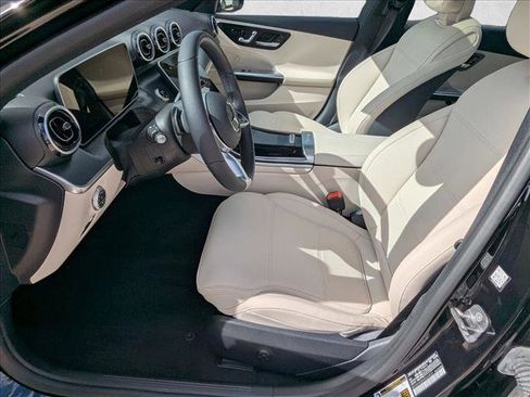 Used 2025 Mercedes-Benz C 300 Sedan image 16