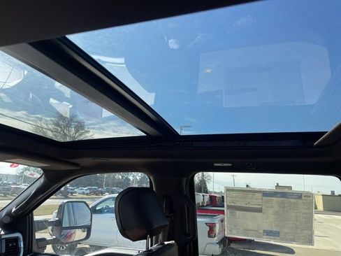 New 2026 Ford F350 King Ranch w/ FX4 Off-Road Package AWD/4WD image 10