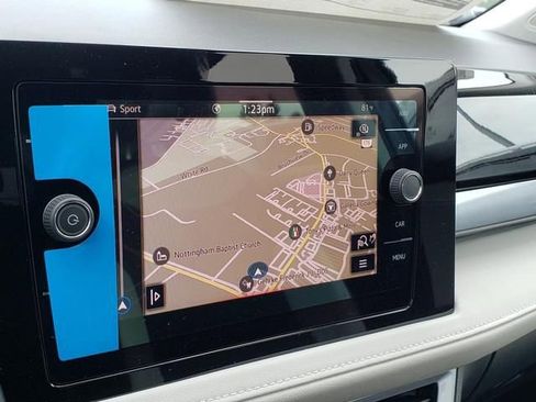 New 2025 Volkswagen Taos SEL AWD/4WD image 11