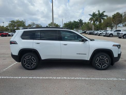 New 2026 Jeep Cherokee Overland AWD/4WD image 4