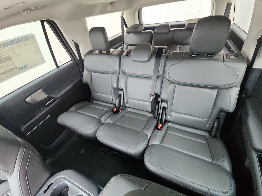 New 2027 Ford Expedition Max Active RWD image 26