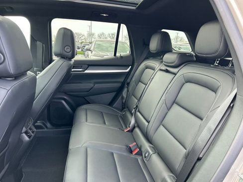 New 2026 GMC Terrain Elevation w/ Elevation Premium Package AWD/4WD image 33