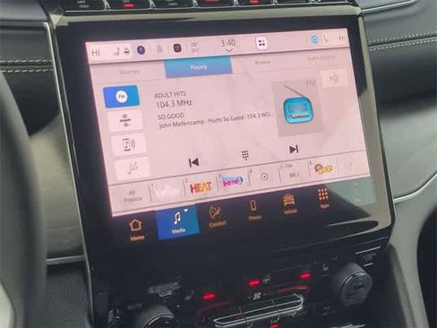 New 2025 Jeep Grand Cherokee Limited image 27