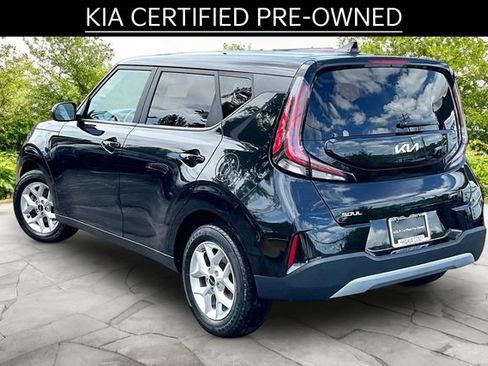 Certified 2023 Kia Soul LX w/ LX Technology Package FWD image 11