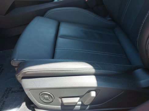 Used 2023 Audi S3 Premium Plus w/ Premium Plus Package AWD/4WD image 32