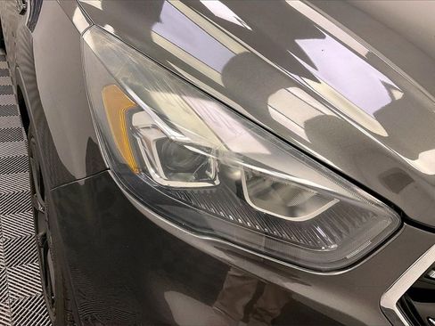 Used 2017 Ford Escape Titanium image 26